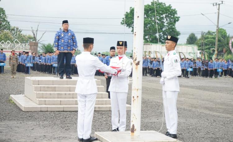 Wabup Azwar Hadi Ajak Generasi Muda Lampung Timur Wujudkan Semangat Persatuan di Peringatan Hari Sum